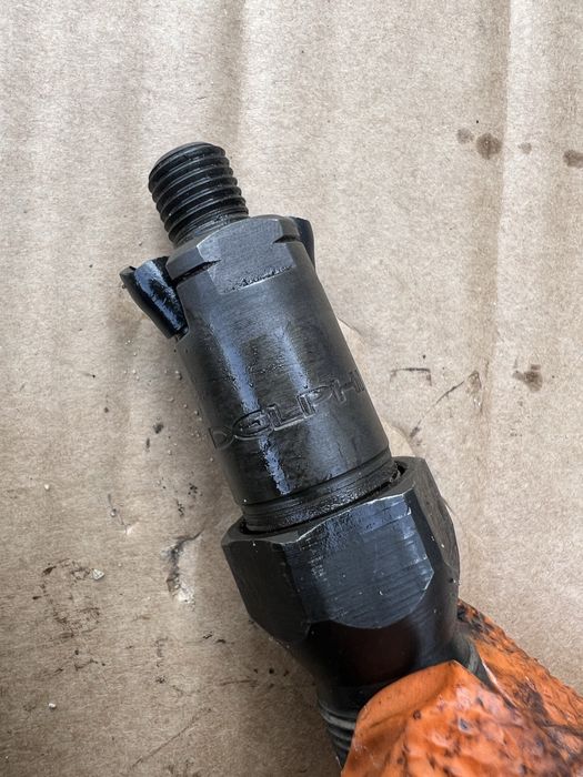 Komplet wtryskow wtryskiwaczy berlingo 1,9d psa