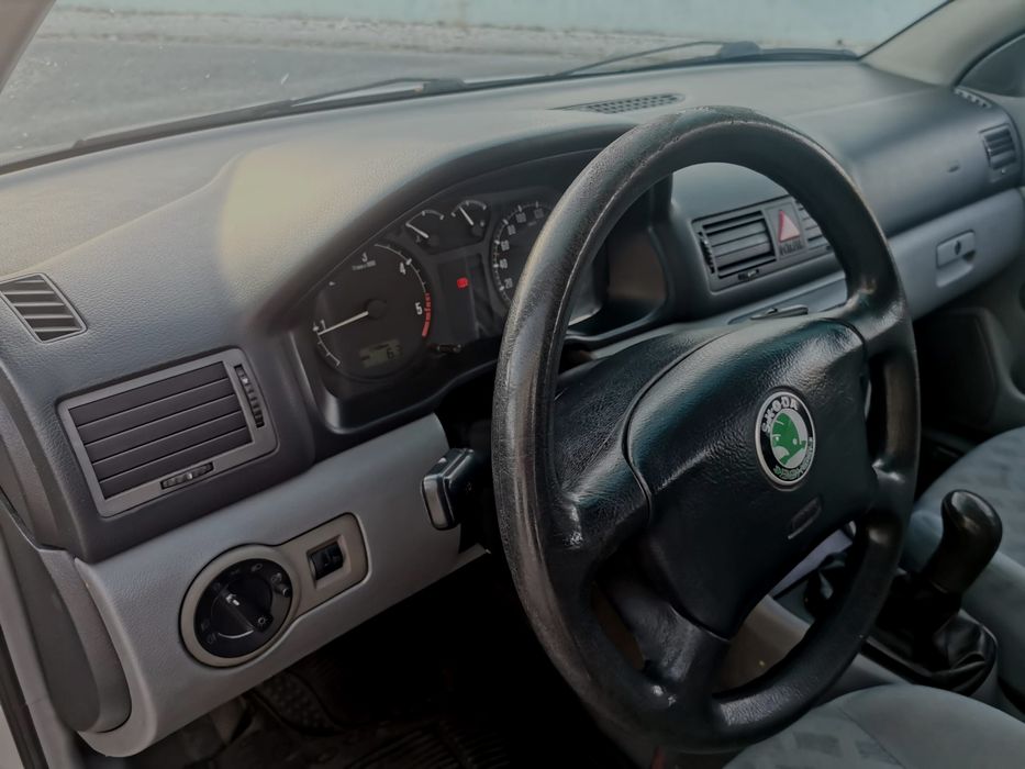 Skoda octavia 1m 110cv asv