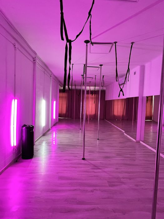 Wynajem wyposażonego studia tańca i Pole Dance w centrum Lublina