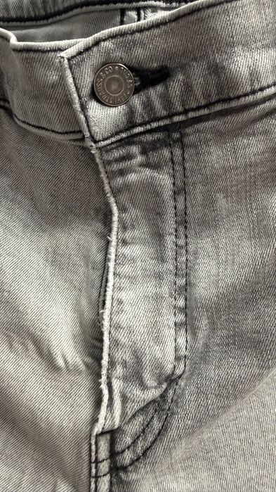 Продаж чоловічі штани Levi’s, р.L