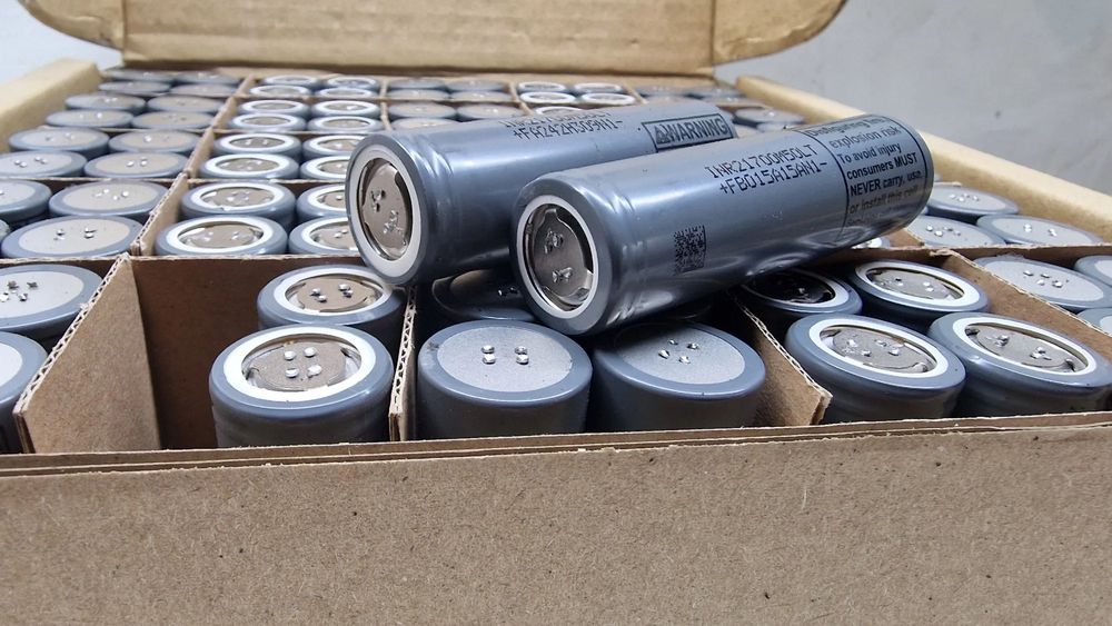 Lg m50lt baterie litowo-jonowe 21700 pojemnosc  5000mah jak 50e