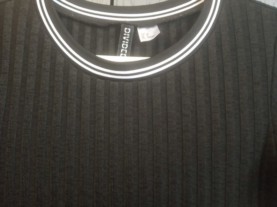 Sukienka czarna w prążki H&M  r.36