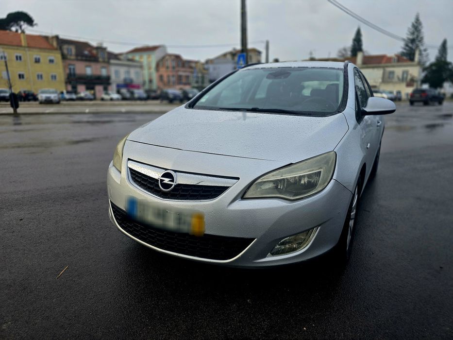 Opel Astra J Sports Tourer 1.7 CDTI