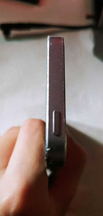 телефон IPhone 5s