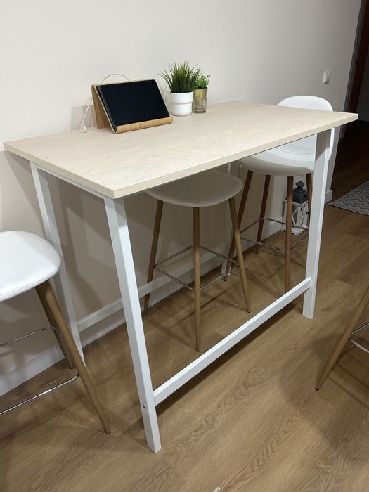 Mesa alta para cozinha IKEA