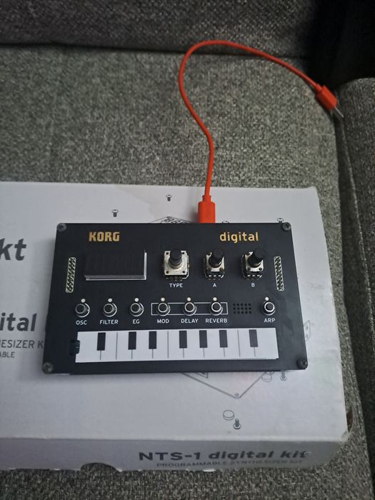 KAOSPAD KORG  3 um um pouco usado
