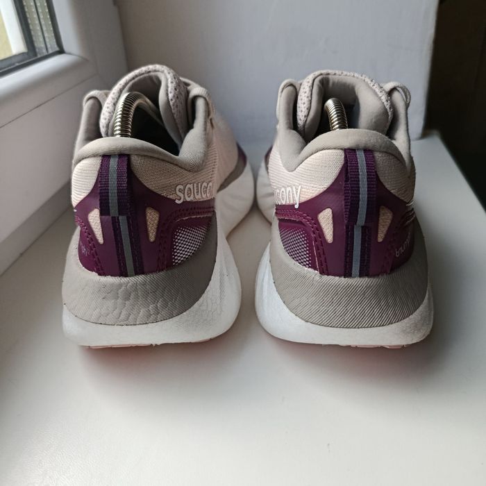 Кросівки Saucony Triumph 22  р. 37. Оригінал