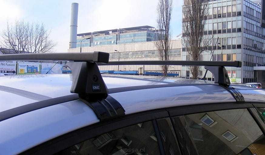 Ford Focus III kombi (11-18) bez relingów- bagażnik stalowy, belki 607