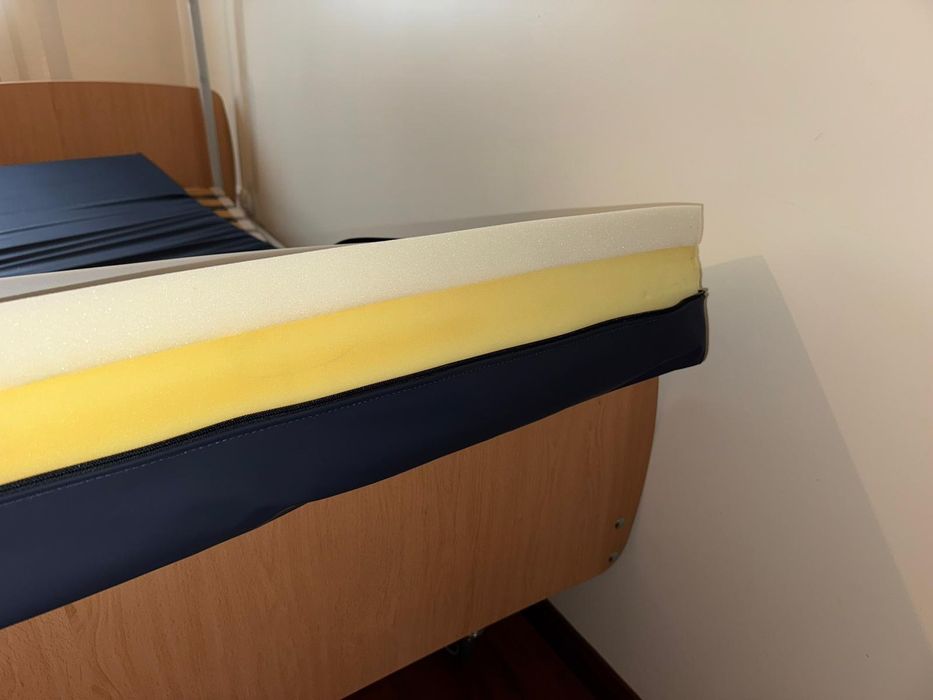 Cama articulada elétrica