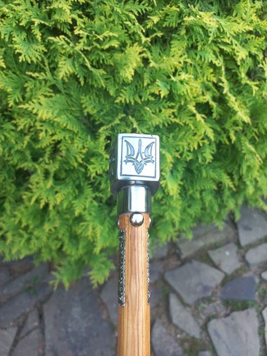 Топірець, бартка, валашка