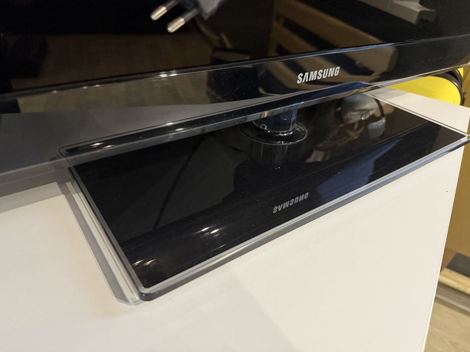 Телевізор , плазма , samsung