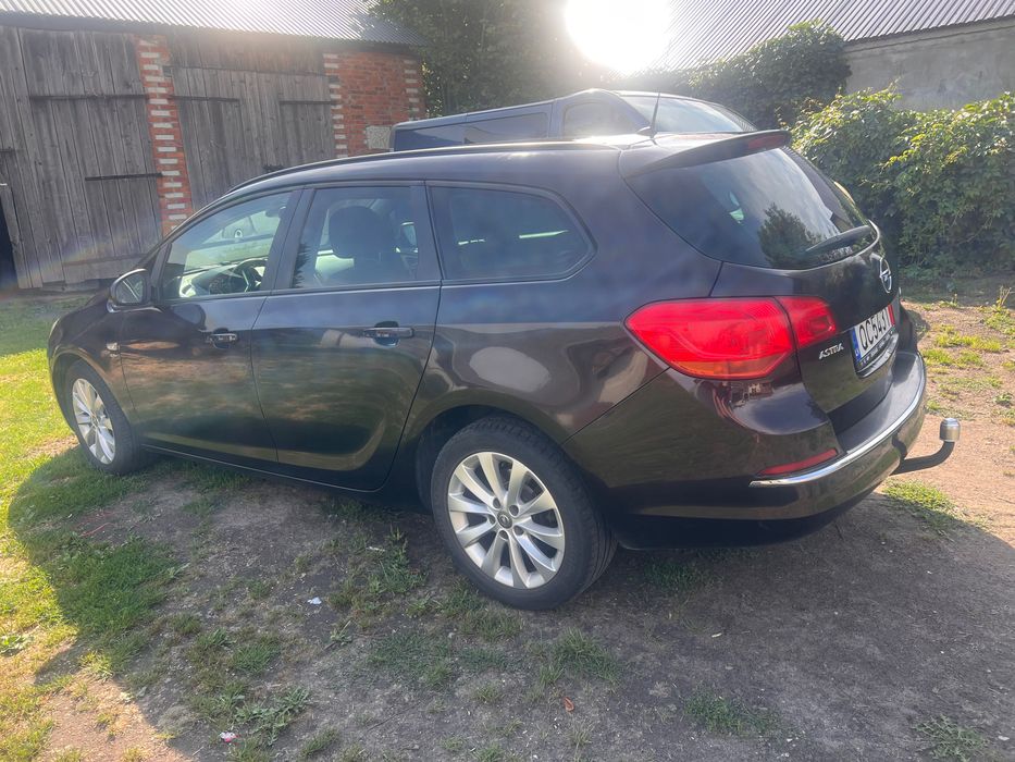 Opel Astra 2013 1.7