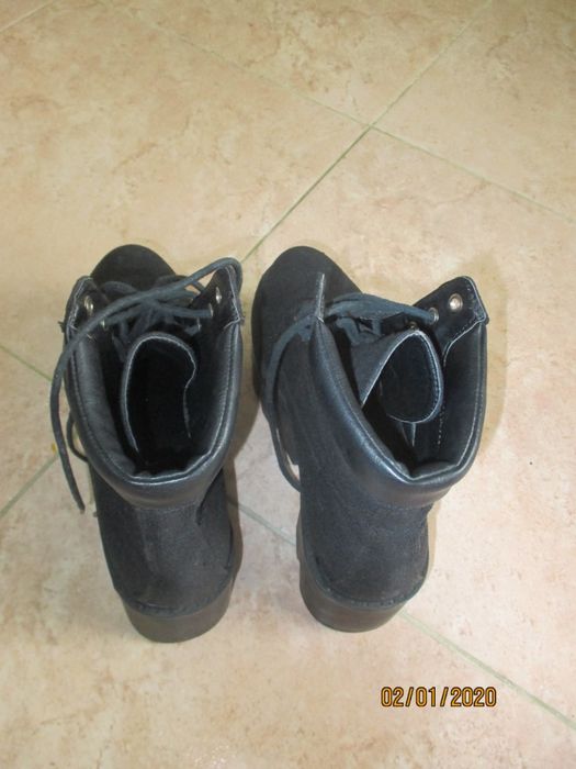 Sandálias e botins para senhora nº 36 e 37