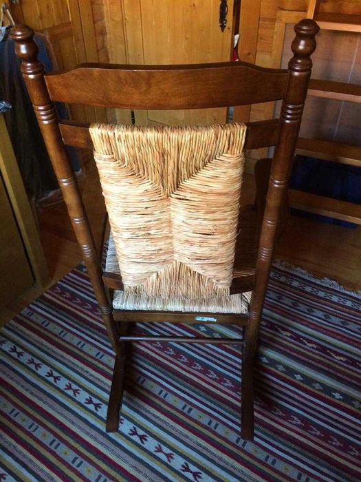 Cadeira balouço madeira, nova. Floor swing chair, wood, new condition