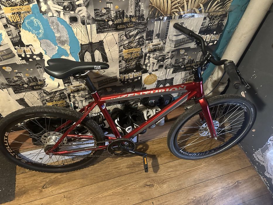 Rower  marki Centurion  kola 26 tama M