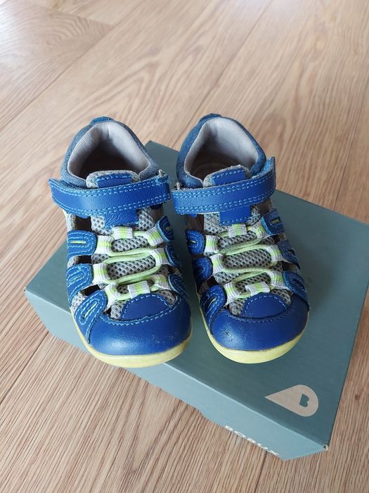 Bobux summit sneakersy sandały 23