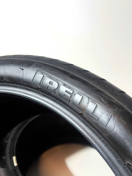 Pneus Pirelli Pzero - 295/30/20 - Como NOVOS