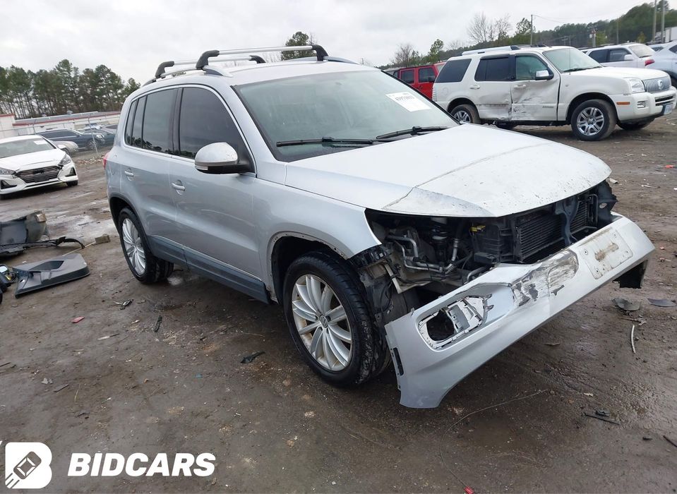 Volkswagen Tiguan 2012 / 2017 авто