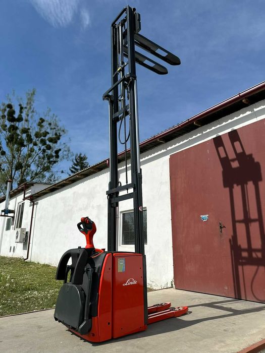 Штабелер рокла електро самохідна 1397* Linde L20АР 2т 446см
