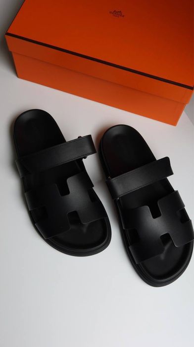 Шлепки hermes chypre 39 размера черные