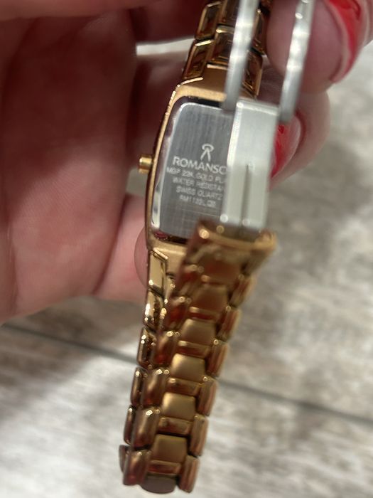Часы женские Romanson
