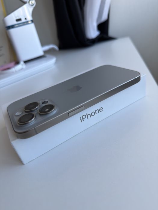 Apple iPhone 15 Pro 256GB Nature Titanium!! Sim+Esim!! 550$