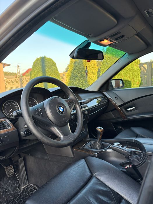 BMW SERII 5 E60 530D