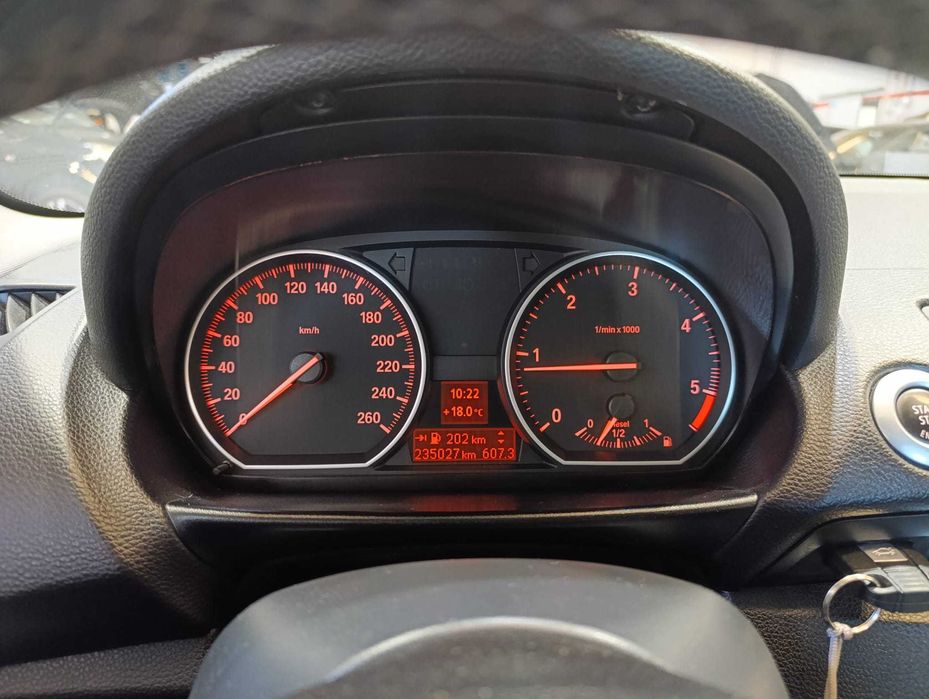 BMW 123 BITURBO 2008