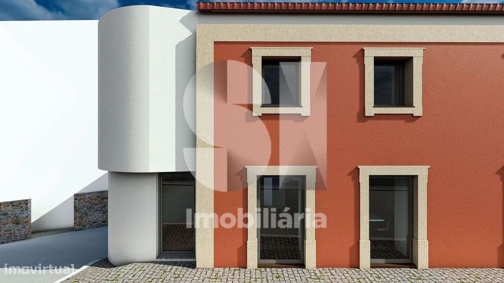 Moradia T2 para reconstruir com projeto aprovado