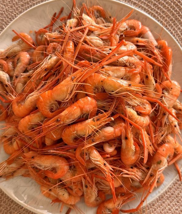 Раки живые и вареные.ЖК Русановская Гавань