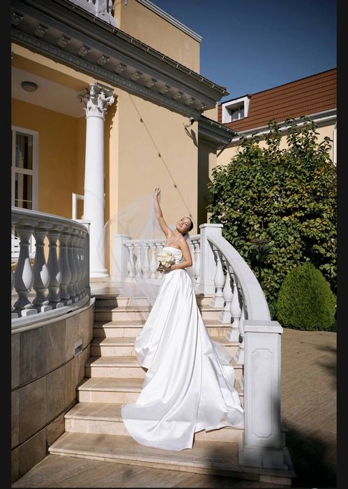 Продаю весільну сукню BALYKINA в ідеальному стані