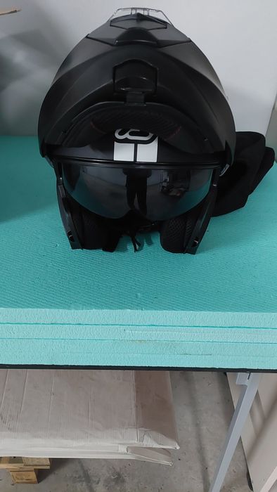 Capacete modelar Arcebis S  igual a novo