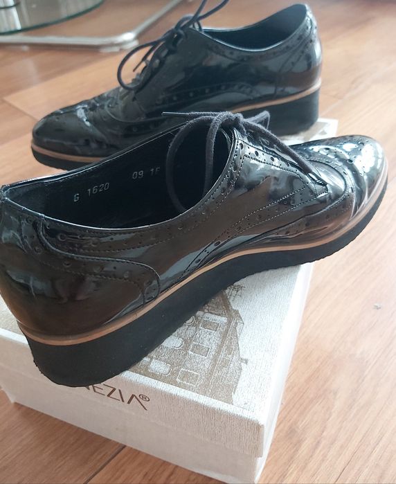 Buty czarne Venezia