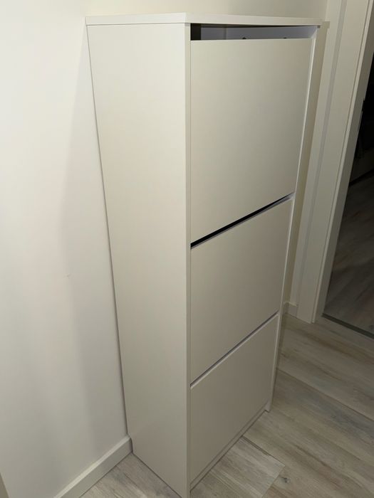 Sapateira do ikea branca