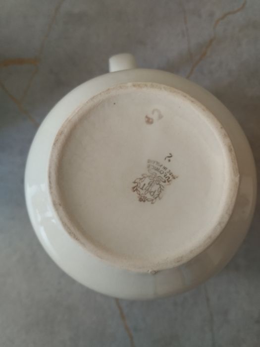 Dzbanek Tułowice, kwiaty, porcelit PRL