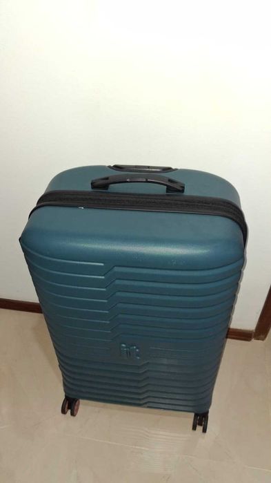 Mala de porão azul