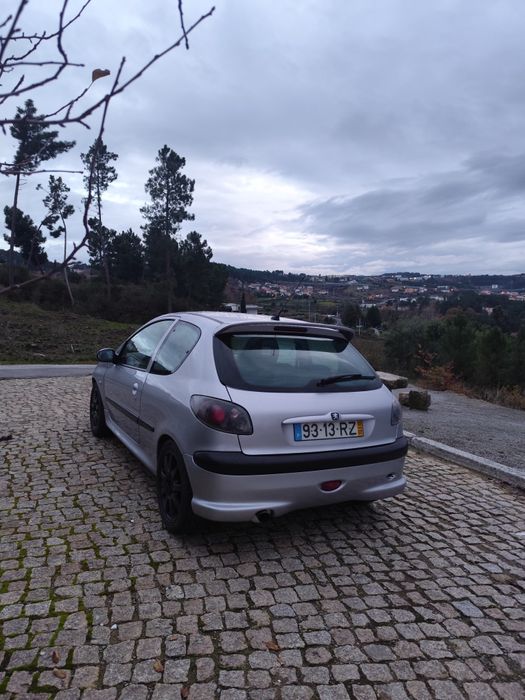 Peugeot 206 1.6 GTi