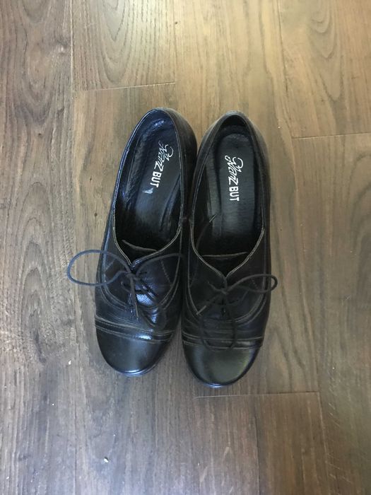 Retro czarne buty czółenka rozm. 38