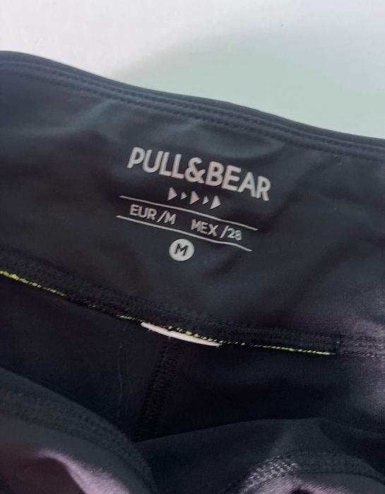 Leggings pretas pull and bear