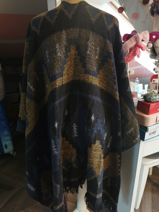 Kardigan lub szal  damski ciepły