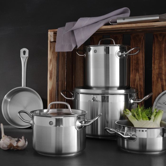 Garnek średni profi line z pokrywką 7 l śr. 240 x 150 h - hendi