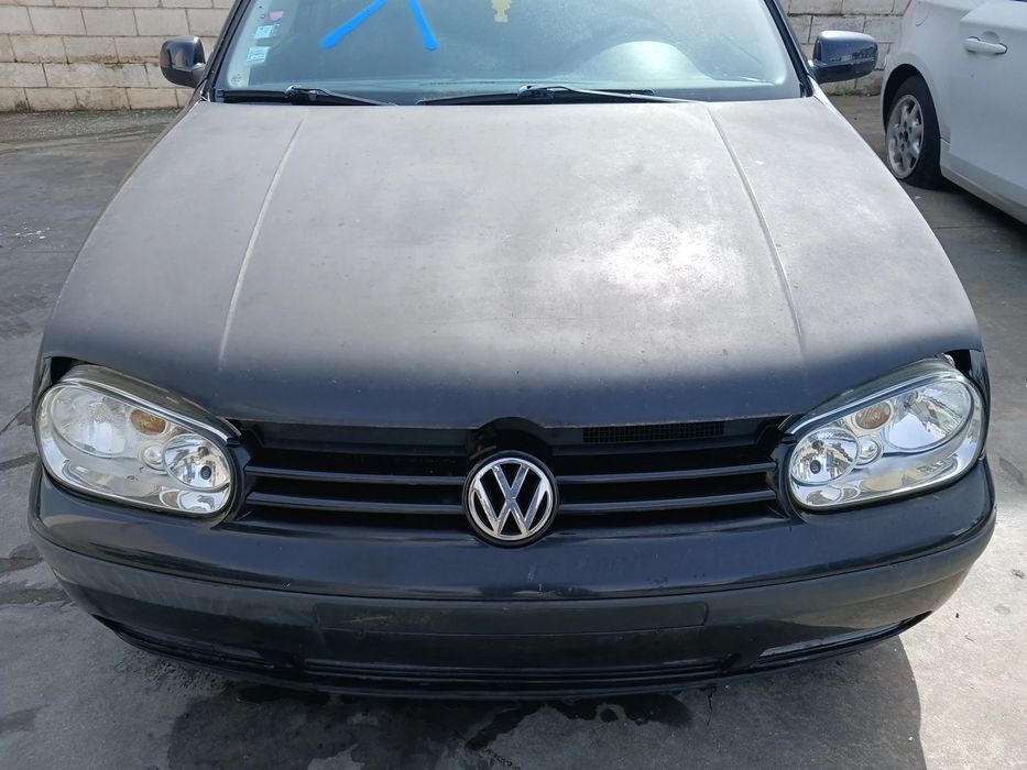 Capot VOLKSWAGEN Golf IV (1J1)