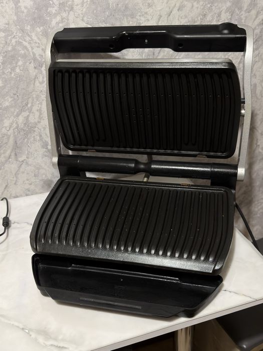 Продам гриль Tefal OptiGrill XL