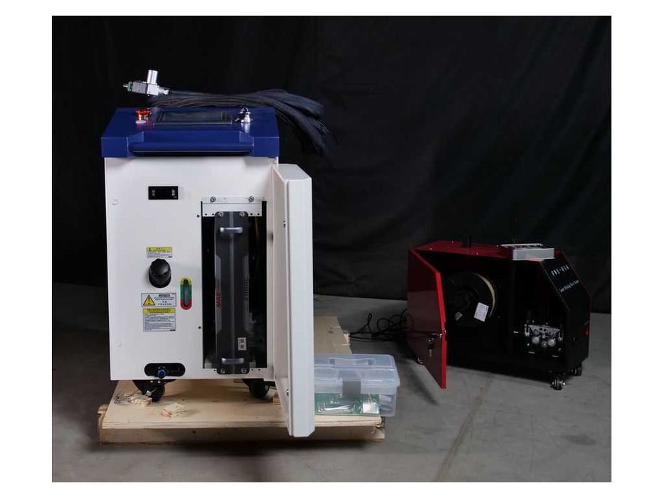 Лазерна зварка/очисник/різак MAST 3in1 2000W