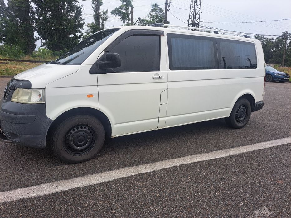 Volkswagen T5 2007року