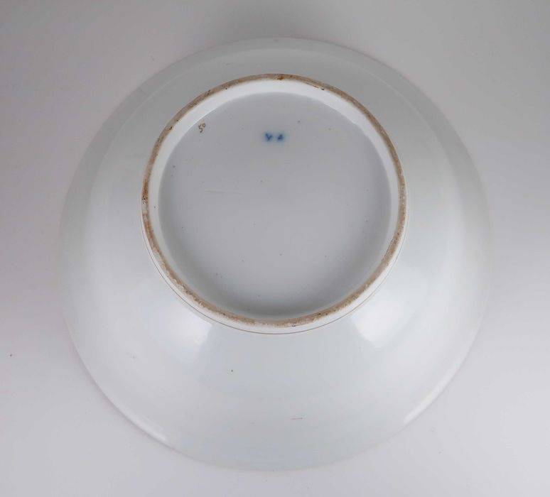 Conjunto Jarro com bacia Vista Alegre Séc. XIX