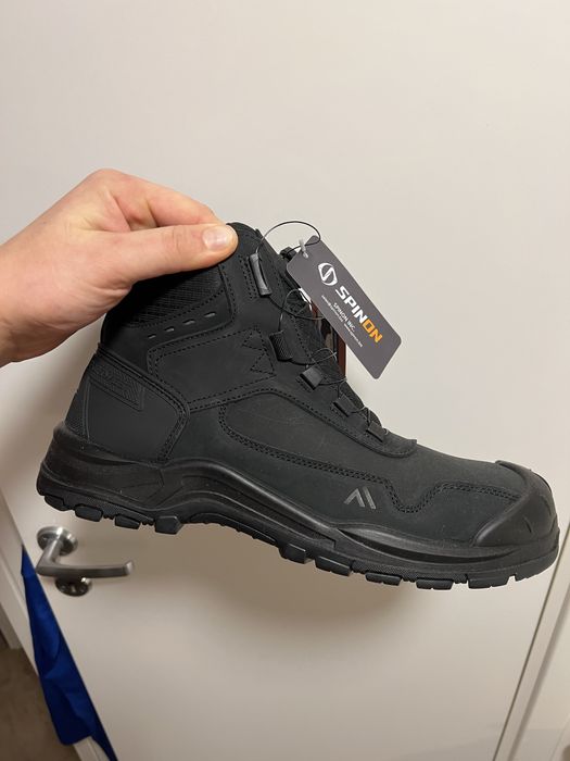 Obuwie ochronne trzewiki z nubuku S3 Portwest FC39 WHE r. 47