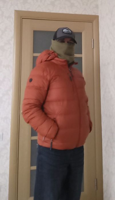 Теплий пуховик Human Nature , розмір М , качиний пух 90%