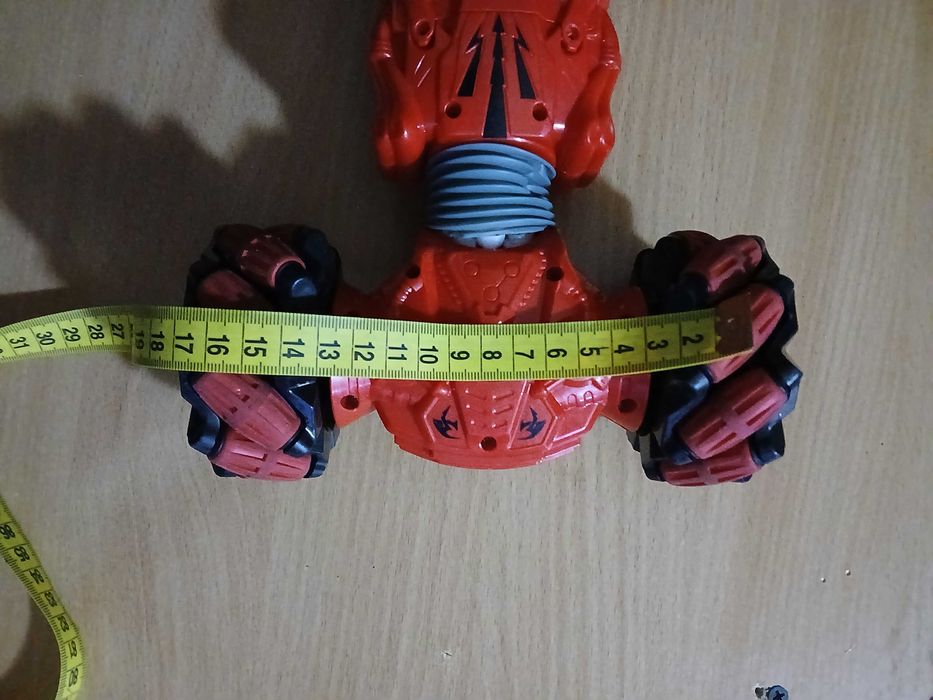 Дитяча іграшка машинка