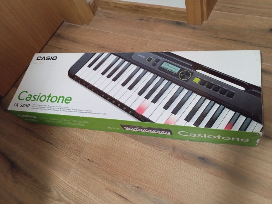 Keyboard Casio Casiotone LK-S250